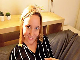 個人撮影 金髪素人自画撮りオナニー投稿映像10人vol.01　サンプル画像11